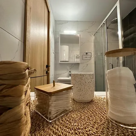 Apartman 1001 Noc Zlatibor- Primamo Vaucere !