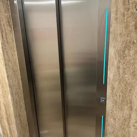 1001 Noc Zlatibor- Primamo Vaucere ! شقة