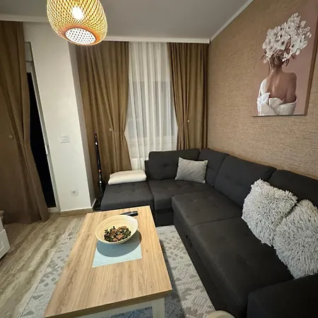 1001 Noc Zlatibor- Primamo Vaucere ! شقة *